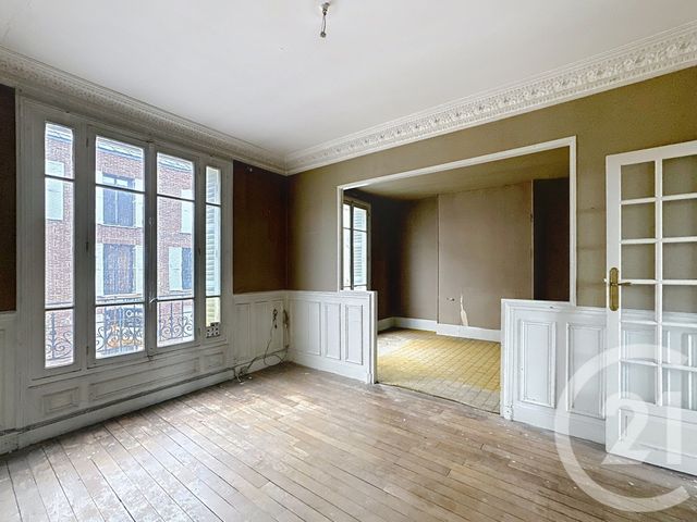 Appartement F4 à vendre - 4 pièces - 55,70 m2 - St Denis - 93 - ILE-DE-FRANCE