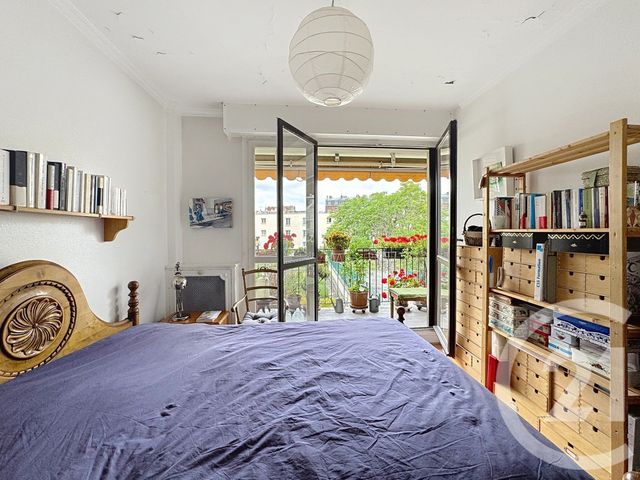 Afficher la photo en grand Appartement F4 à vendre - 4 pièces - 81,19 m2 - St Denis - 93 - ILE-DE-FRANCE