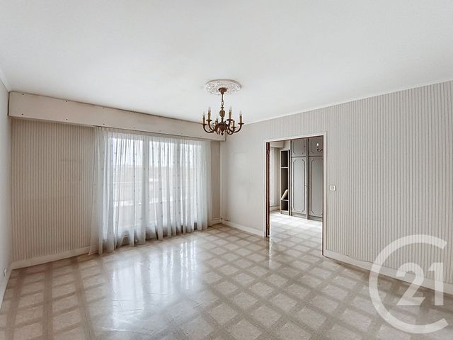 Appartement F4 à vendre - 4 pièces - 79,59 m2 - St Denis - 93 - ILE-DE-FRANCE