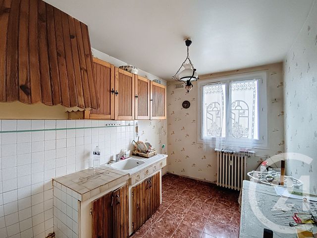 Afficher la photo en grand Appartement F2 à vendre - 2 pièces - 44,44 m2 - St Denis - 93 - ILE-DE-FRANCE