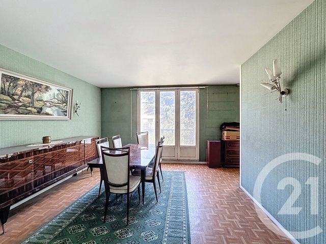 Afficher la photo en grand Appartement F4 à vendre - 4 pièces - 66,16 m2 - Pierrefitte Sur Seine - 93 - ILE-DE-FRANCE