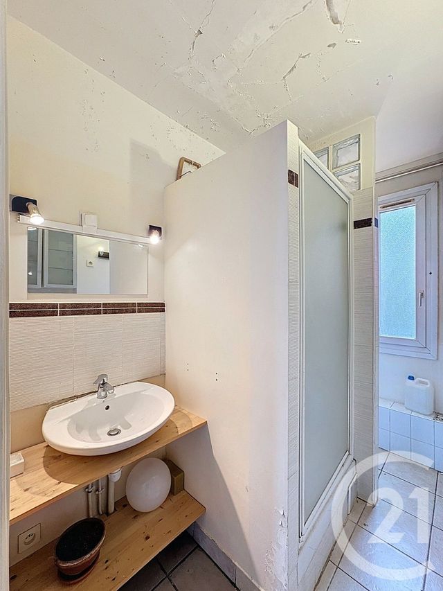 Afficher la photo en grand Appartement F3 à vendre - 3 pièces - 57,40 m2 - L Ile St Denis - 93 - ILE-DE-FRANCE