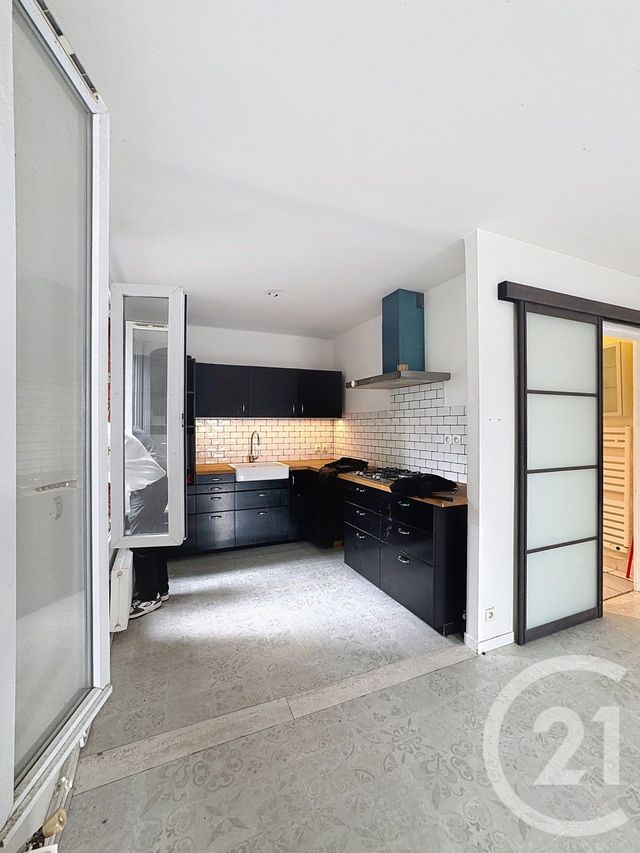Afficher la photo en grand Appartement F3 à vendre - 3 pièces - 57,40 m2 - L Ile St Denis - 93 - ILE-DE-FRANCE