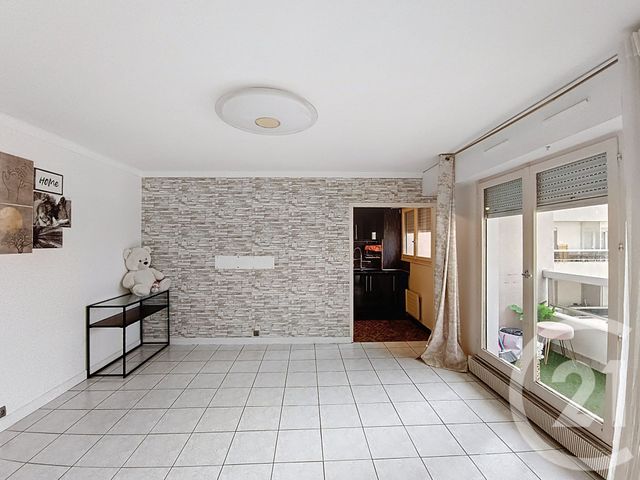 Appartement F4 &agrave; vendre - 4 pi&egrave;ces - 78,43 m2 - St Denis - 93 - ILE-DE-FRANCE