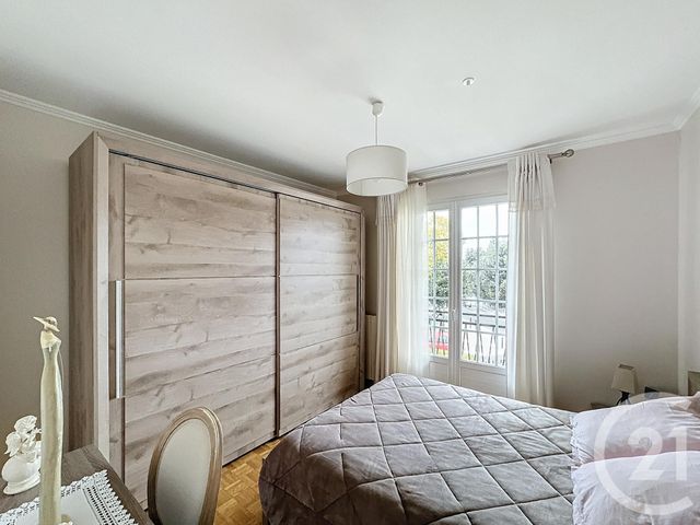 Afficher la photo en grand Maison à vendre - 5 pièces - 91,60 m2 - St Denis - 93 - ILE-DE-FRANCE