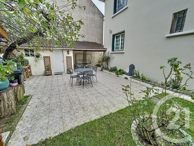 Afficher la photo en grand Maison à vendre - 5 pièces - 91,60 m2 - St Denis - 93 - ILE-DE-FRANCE