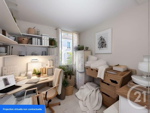 Afficher la photo en grand Appartement F4 à vendre - 4 pièces - 97,30 m2 - St Denis - 93 - ILE-DE-FRANCE