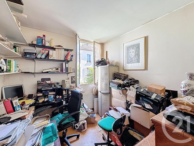 Afficher la photo en grand Appartement F4 à vendre - 4 pièces - 97,30 m2 - St Denis - 93 - ILE-DE-FRANCE