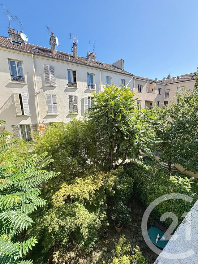 Afficher la photo en grand Appartement F4 à vendre - 4 pièces - 97,30 m2 - St Denis - 93 - ILE-DE-FRANCE
