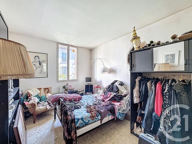 Afficher la photo en grand Appartement F4 à vendre - 4 pièces - 97,30 m2 - St Denis - 93 - ILE-DE-FRANCE