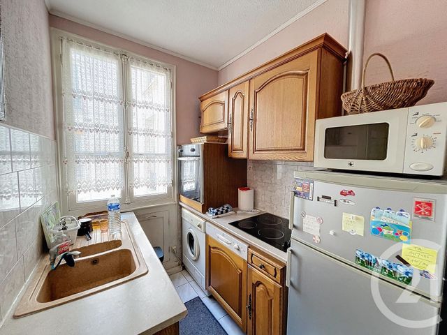 Afficher la photo en grand Appartement F3 à vendre - 3 pièces - 51,30 m2 - St Denis - 93 - ILE-DE-FRANCE