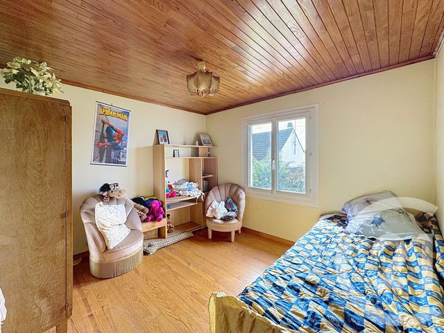 Afficher la photo en grand Maison à vendre - 6 pièces - 81 m2 - St Denis - 93 - ILE-DE-FRANCE