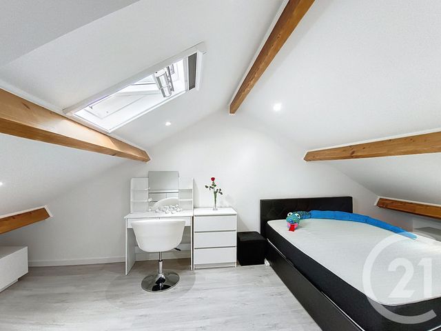 Afficher la photo en grand Maison à vendre - 4 pièces - 72 m2 - St Denis - 93 - ILE-DE-FRANCE