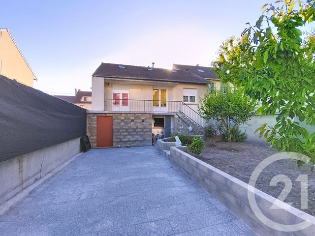 Maison à vendre - 4 pièces - 72 m2 - St Denis - 93 - ILE-DE-FRANCE