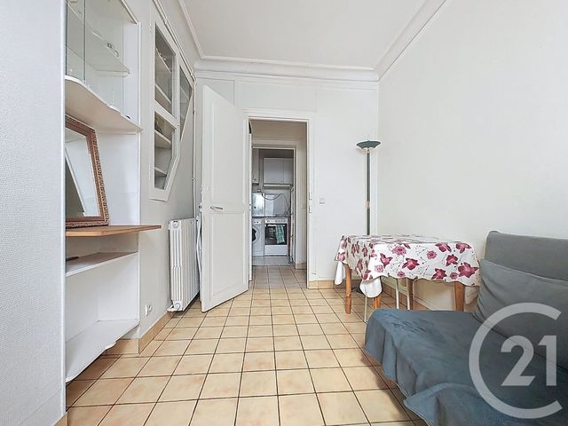 Afficher la photo en grand Appartement F2 à vendre - 2 pièces - 24,58 m2 - St Denis - 93 - ILE-DE-FRANCE