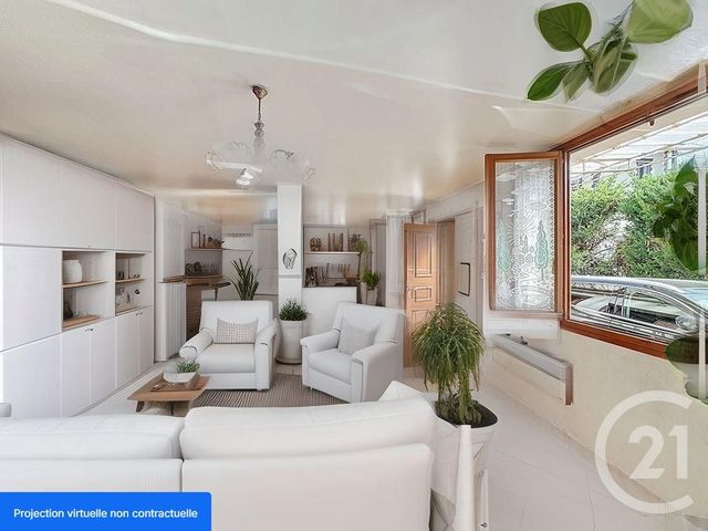 Afficher la photo en grand Maison à vendre - 4 pièces - 94 m2 - St Denis - 93 - ILE-DE-FRANCE