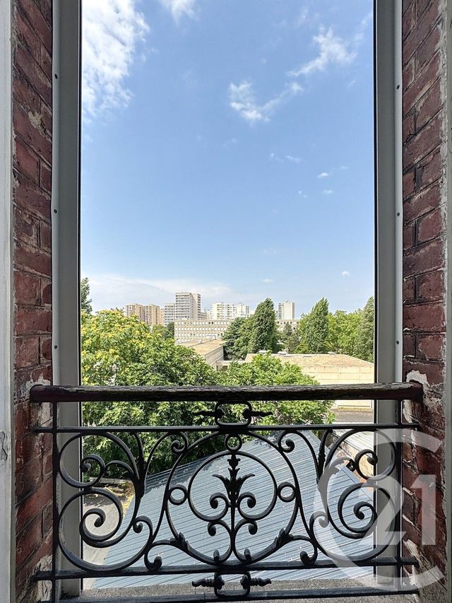 Afficher la photo en grand Appartement F3 à vendre - 3 pièces - 65 m2 - St Denis - 93 - ILE-DE-FRANCE