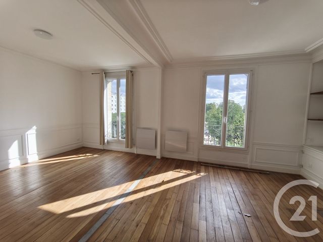 Afficher la photo en grand Appartement F2 à louer - 2 pièces - 56,10 m2 - St Denis - 93 - ILE-DE-FRANCE
