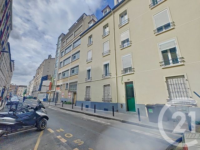 Afficher la photo en grand Appartement F1 à vendre - 1 pièce - 31 m2 - St Denis - 93 - ILE-DE-FRANCE