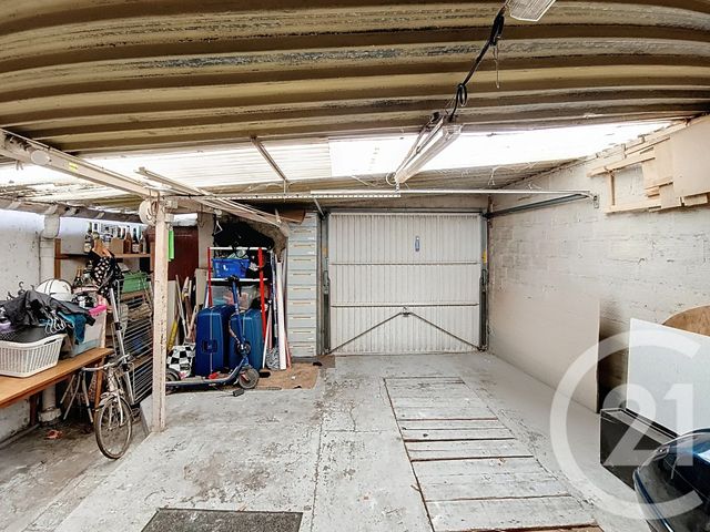 Afficher la photo en grand Maison à vendre - 4 pièces - 93,82 m2 - St Denis - 93 - ILE-DE-FRANCE