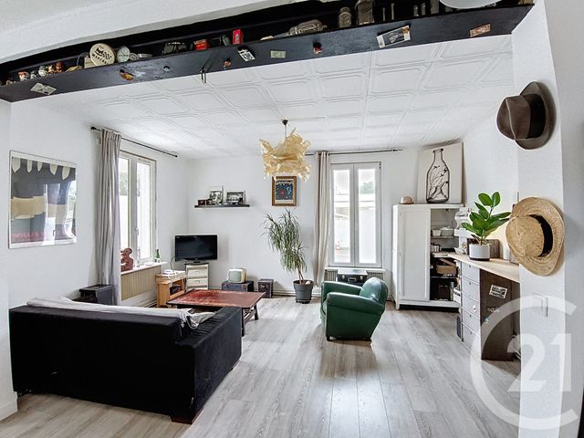 Afficher la photo en grand Maison à vendre - 4 pièces - 93,82 m2 - St Denis - 93 - ILE-DE-FRANCE