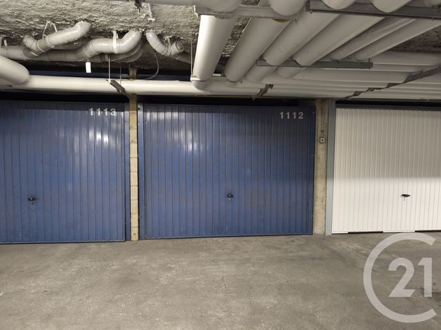 Parking à louer - 12 m2 - St Denis - 93 - ILE-DE-FRANCE