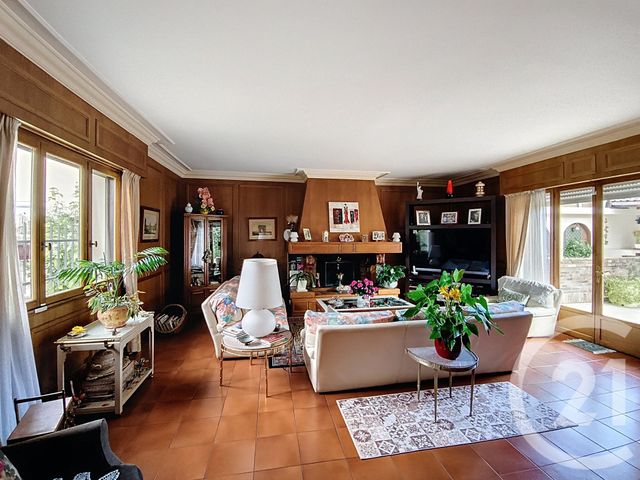 Maison à vendre - 6 pièces - 177 m2 - St Denis - 93 - ILE-DE-FRANCE