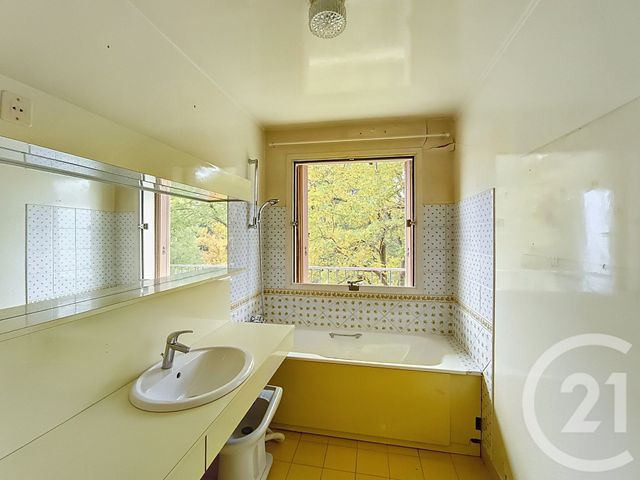 Appartement F1 à vendre - 1 pièce - 31,85 m2 - St Denis - 93 - ILE-DE-FRANCE