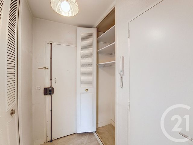 Appartement F1 à vendre - 1 pièce - 31,85 m2 - St Denis - 93 - ILE-DE-FRANCE