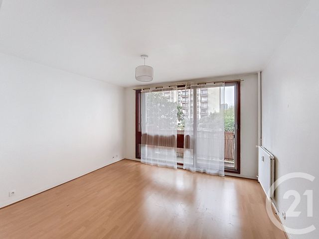 Appartement F1 à louer ST DENIS