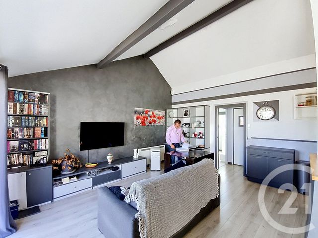 Appartement Duplex &agrave; vendre - 3 pi&egrave;ces - 54,39 m2 - St Denis - 93 - ILE-DE-FRANCE