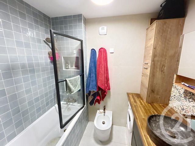 Appartement F4 &agrave; vendre - 4 pi&egrave;ces - 82,74 m2 - St Denis - 93 - ILE-DE-FRANCE