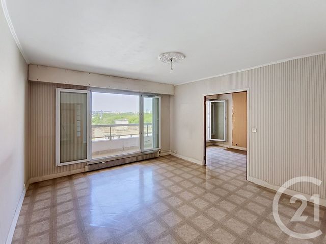 Appartement F4 &agrave; vendre - 4 pi&egrave;ces - 79,59 m2 - St Denis - 93 - ILE-DE-FRANCE