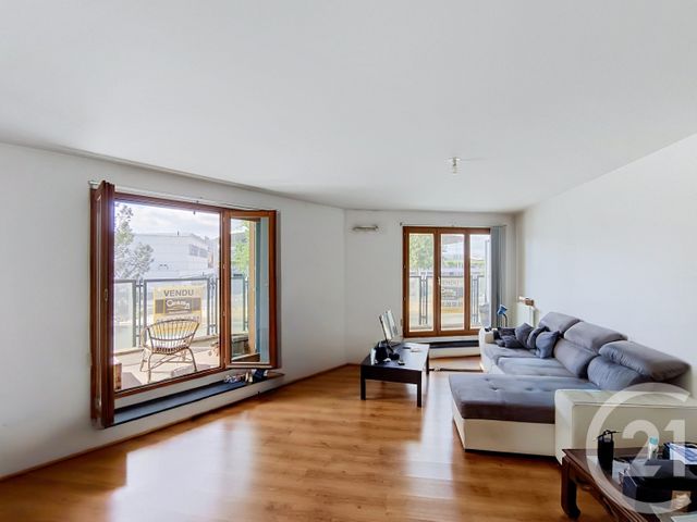 Appartement F4 &agrave; vendre - 4 pi&egrave;ces - 79,65 m2 - St Denis - 93 - ILE-DE-FRANCE