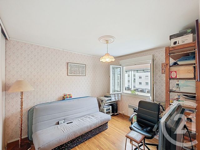 Appartement F5 &agrave; vendre - 4 pi&egrave;ces - 100,50 m2 - St Denis - 93 - ILE-DE-FRANCE