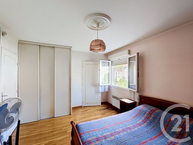 Appartement F5 &agrave; vendre - 4 pi&egrave;ces - 100,50 m2 - St Denis - 93 - ILE-DE-FRANCE