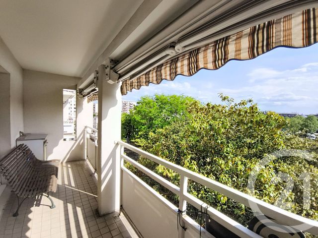 Appartement F5 &agrave; vendre - 4 pi&egrave;ces - 100,50 m2 - St Denis - 93 - ILE-DE-FRANCE