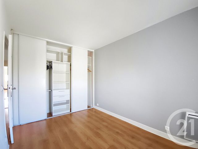 Appartement F3 &agrave; louer - 3 pi&egrave;ces - 68,39 m2 - St Denis - 93 - ILE-DE-FRANCE