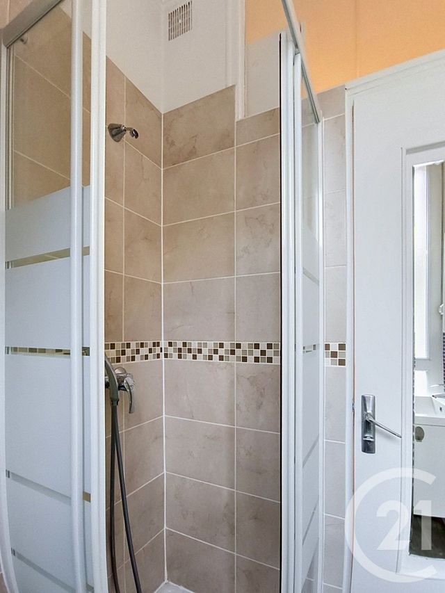 Appartement F2 &agrave; vendre - 2 pi&egrave;ces - 33,05 m2 - St Denis - 93 - ILE-DE-FRANCE