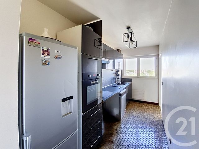 Appartement F4 &agrave; vendre - 4 pi&egrave;ces - 78,43 m2 - St Denis - 93 - ILE-DE-FRANCE