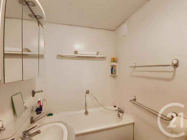 Appartement F2 &agrave; vendre - 2 pi&egrave;ces - 39,20 m2 - St Denis - 93 - ILE-DE-FRANCE