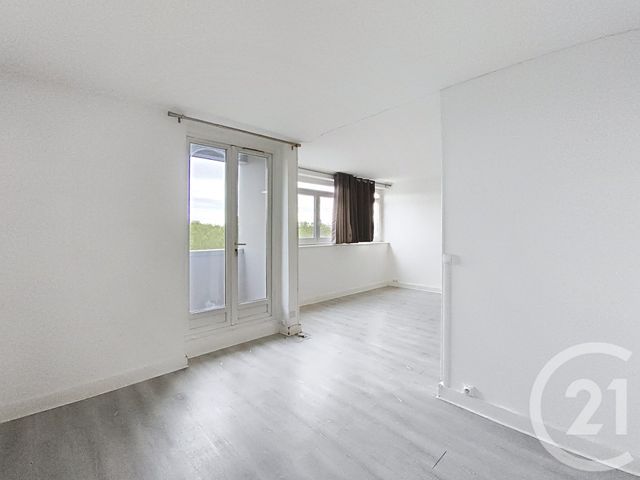 Appartement F4 &agrave; vendre - 4 pi&egrave;ces - 60,44 m2 - St Denis - 93 - ILE-DE-FRANCE