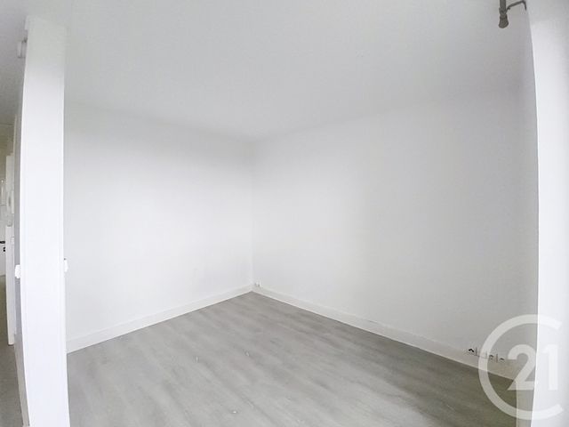 Appartement F4 &agrave; vendre - 4 pi&egrave;ces - 60,44 m2 - St Denis - 93 - ILE-DE-FRANCE