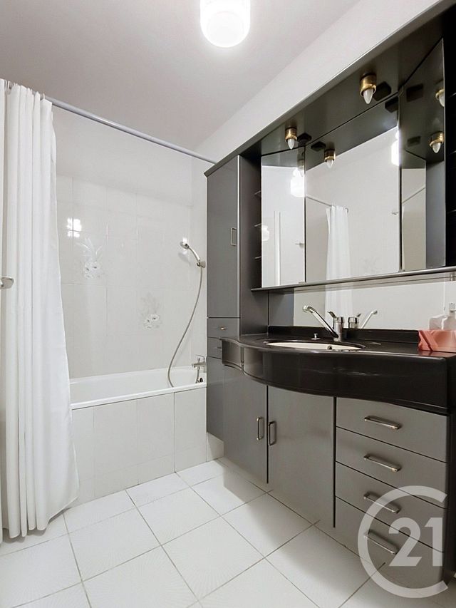 Appartement F1 &agrave; vendre - 1 pi&egrave;ce - 45,45 m2 - Pierrefitte Sur Seine - 93 - ILE-DE-FRANCE